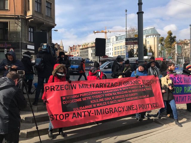 “Dość rasizmu i faszyzmu”. Demonstracje w wielu miastach Polski