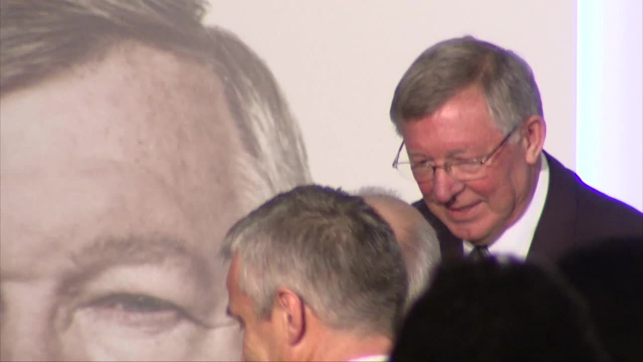 Sir Alex Fegruson walczy o życie!! [VIDEO]