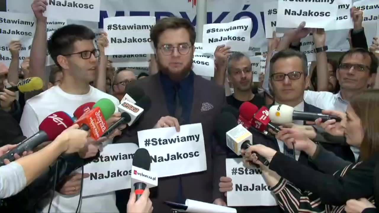 “Kończymy protest, ale nie kończymy walki o ideę” – lekarze kończą protest głodowy