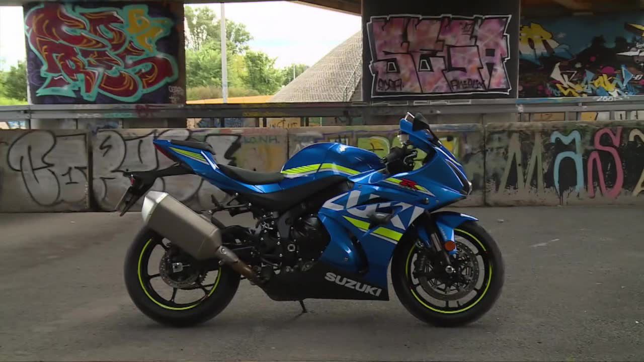 Wystarczą 3 sekundy, by stracić prawo jazdy. GSX-R1000, czyli litrowa klasyka od Suzuki