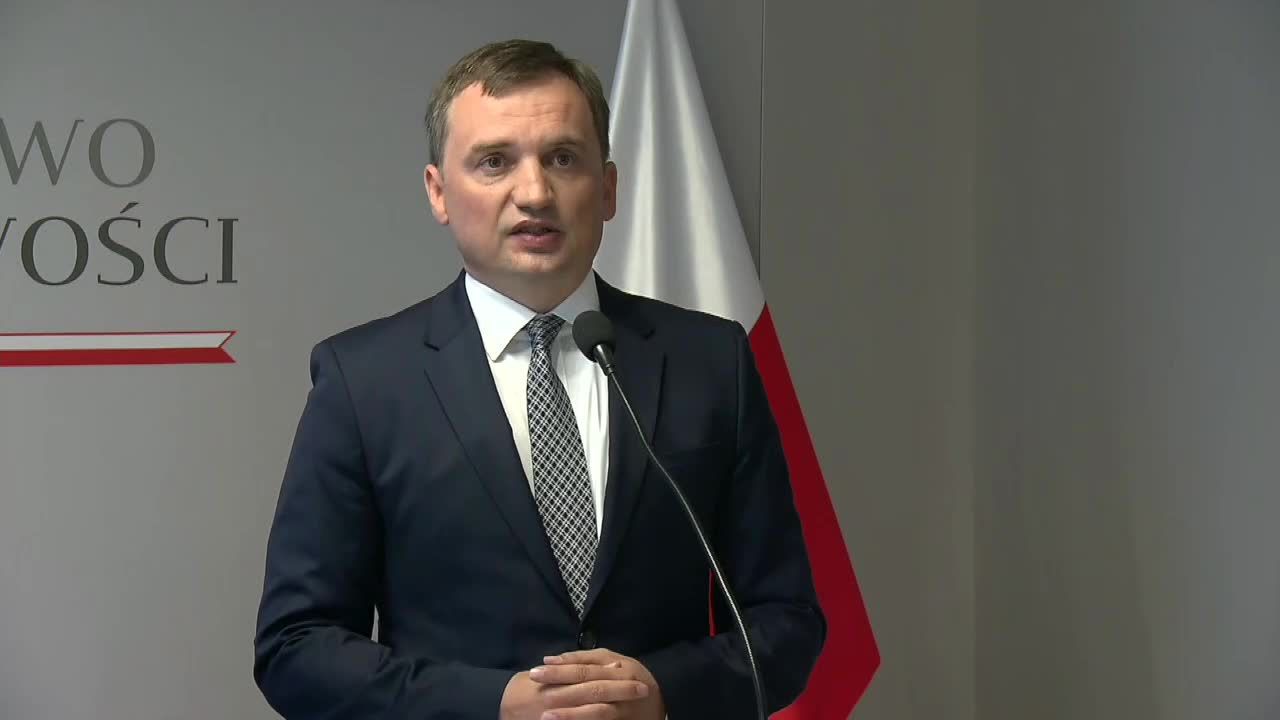 Opozycja krytycznie o oświadczeniu Ziobry; Zybertowicz – rozsądek wziął górę