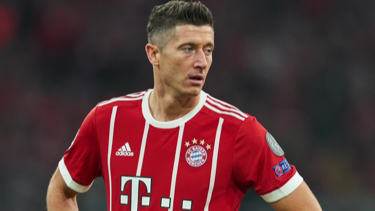 Robert Lewandowski przesłuchany w aferze dyplomowej: Co wiemy o sprawie?