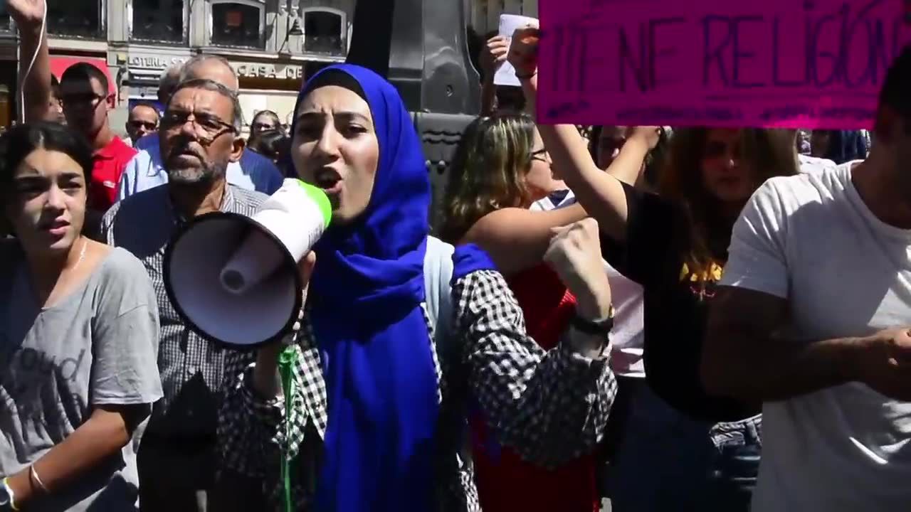 Demonstracja muzułmanów w Madrycie. “Religia bez życzliwości, to nie religia”