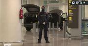 Wjechali samochodem do terminala lotniska w Barcelonie. Dwie osoby aresztowane