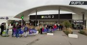 Ogromne kolejki przed francuskimi supermarketami po decyzji prezydenta o dwutygodniowej kwarantannie