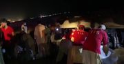 Trzynaście osób zginęło, siedem jest ciężko rannych. Tragiczny wypadek vana w Pakistanie