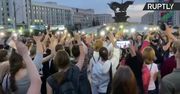 Taneczny protest w Mińsku. Zwolennik Łukaszenki krzyczał: “Białoruś bez Polski!”