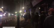 Olbrzymie kolejki zaczęły się tuż po północy. Fryzjerska sieć w Dublinie otworzyła się w ramach luzowania restrykcji