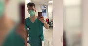 Pielęgniarz ratunkowy pokazuje tajniki pracy na SORze.