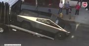 Cybertruck od Tesli przetransportowany do Muzeum Motoryzacji Petersena