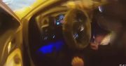 Policjant uratował życie ciężko choremu kierowcy. Mężczyzna zasłabł za kierownicą w tunelu w Zuoquan