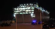 Prom z co najmniej 120 chorymi na COVID-19 przybił do portu w Pireusie