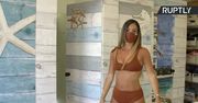 Od bikini do trikini? Włoska szwaczka stworzyła kostiumy kąpielowe na czas pandemii