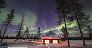 Zapierający dech w piersiach timelapse zorzy polarnej