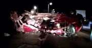 Czołowe zderzenie mikrobusa z ciężarówką w Rosji. Zginęło 13 osób