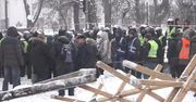 Policja zlikwidowała miasteczko zwolenników Saakaszwilego przed parlamentem w Kijowie, 10 osób rannych