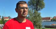 Jacht spłonął na jeziorze Mikołajskim. Pasażerowie wyskoczyli za burtę