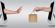 Polacy coraz chętniej kupują online za granicą. Popularność zyskują chińskie sklepy, na czele z AliExpress