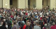 Kilkadziesiąt tysięcy ludzi na antyrządowej demonstracji w Budapeszcie