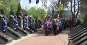 Obchody 32. rocznicy katastrofy reaktora w Czarnobylu. Likwidatorzy skutków wybuchu i wdowy oddali hołd ofiarom
