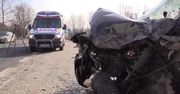 Wypadek pod Jelenią Górą. Zderzyły się trzy auta, pięć osób wymagało hospitalizacji