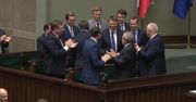 Owacja na stojąco dla Z. Ziobry. Wniosek o odwołanie ministra sprawiedliwości odrzucony