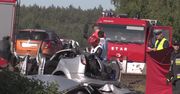 Dwie osoby zginęły w zderzeniu samochodu osobowego z szynobusem