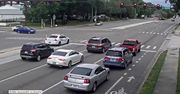 Spowodował wypadek przejeżdżając na czerwonym świetle. Patrol policji czekał na zielone