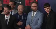 Charlize Theron, Seth Rogen i Alexander Skarsgard promują film „Niedobrani” w Nowym Jorku. Jak prezentowały się gwiazdy?