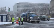 10 centrymetrów śniegu w Waszyngtonie. Zamknięto biura, muzea oraz niektóre szkoły
