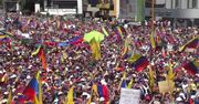 Dziesiątki tysięcy zwolenników Juana Guaido wyszło na ulice Caracas