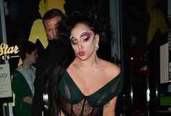 Lady Gaga: wyszła tak na spacer z psem!