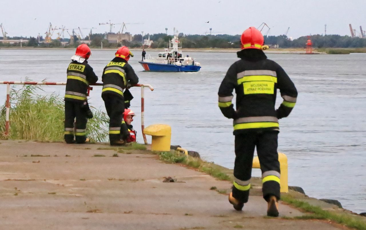 Świnoujście. 15-latka siedziała na kolanach kierowcy. Tragedia nad wodą