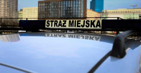 Śmierć w radiowozie straży miejskiej. Prokuratura bada sprawę
