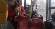 Pijani mężczyźni urządzili awanturę w autobusie. Kierowca nie zareagował