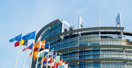 Parlament Europejski może policzyć wstrzymujące się głosy wobec Węgier