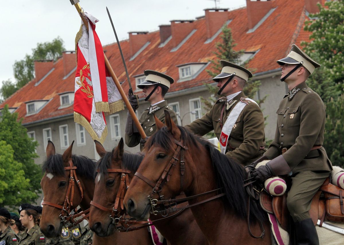 Powrót przedwojennych nazw stopni wojskowych. MON przeprowadzi rewolucję