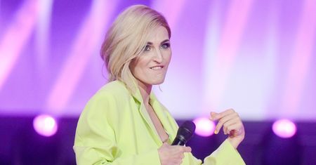 Tomek Makowiecki złamał serce Reni Jusis. Wokalistka wystąpi w "Tańcu z Gwiazdami"