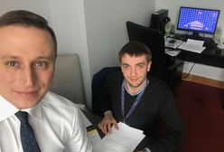 Skąd poseł Brejza wyciąga te wszystkie afery na PiS? Śledczą robotę odwala student