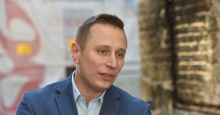 Poseł Brejza mięknie. "Bardzo liczę, że jest to czyn chuligański"