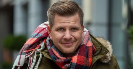 "Dzień Dobry TVN". Reakcja KRRiT w sprawie żartu Chajzera z ataków paniki
