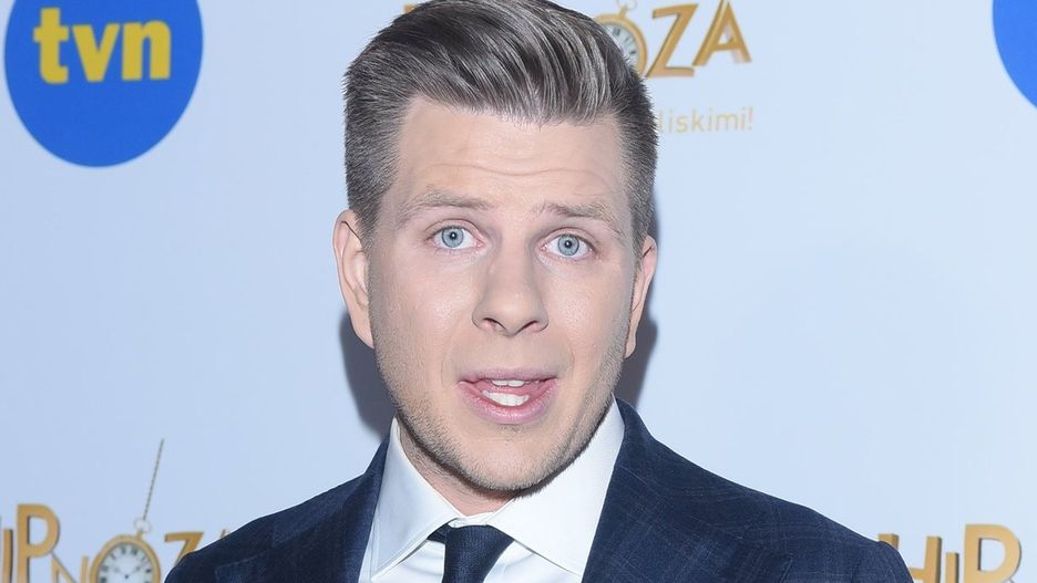 Stylizacja Filipa Chajzera wywołała lawinę komentarzy