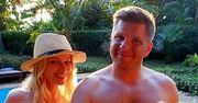 Filip Chajzer z ukochaną w bikini na ultra luksusowych wakacjach na Zanzibarze. Jeszcze ciekawsze jest to, jak tłumaczy zdjęcia z raju