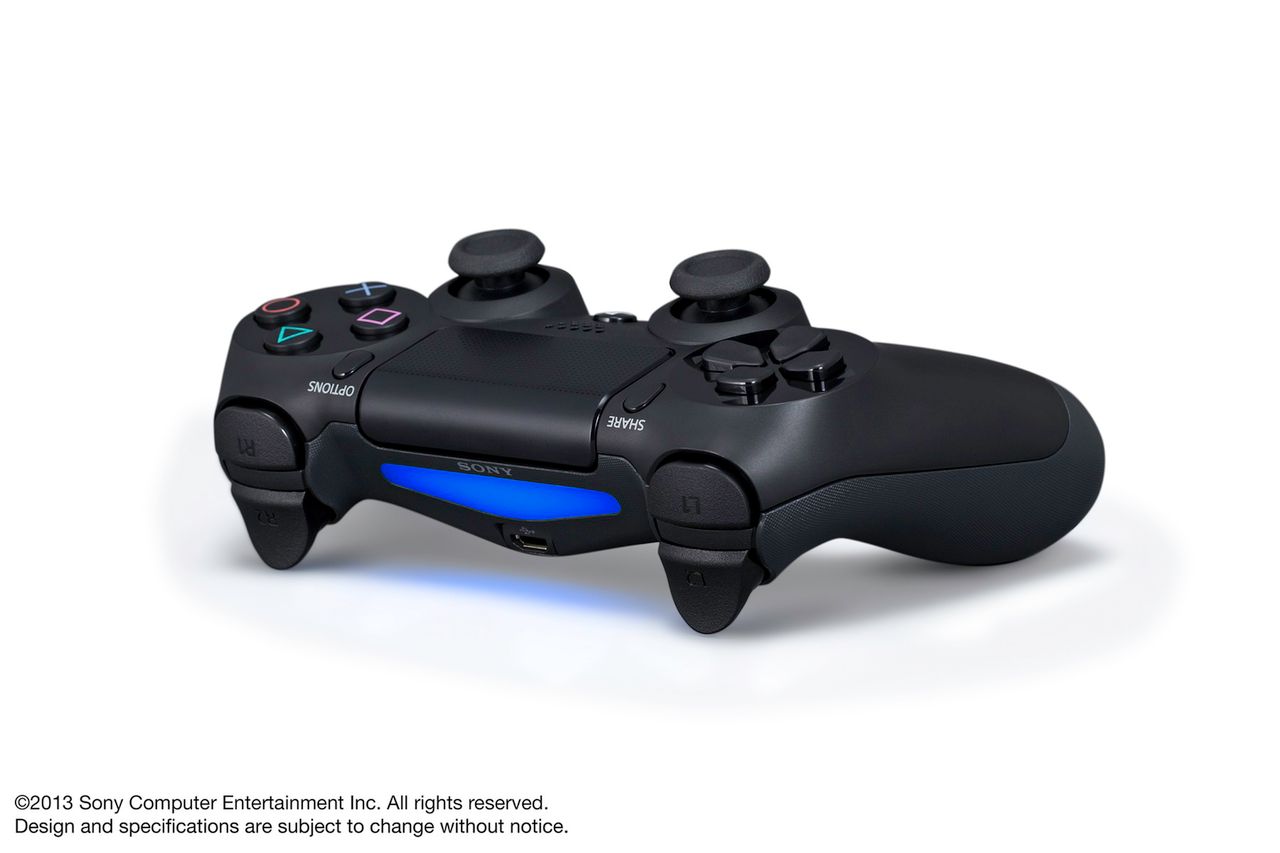 A Dual Shock 4 i PlayStation 4 Eye wyglądają tak