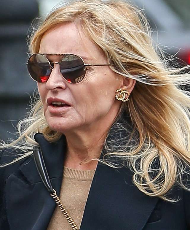 Monika Olejnik z kolczykami Chanel