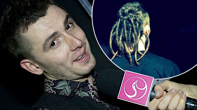 Bednarek w krótkich włosach