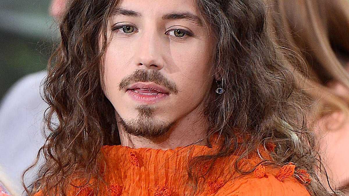 Michał Szpak pierwszy raz o swojej chorobie! W jakim jest stanie? Co dalej z koncertami?