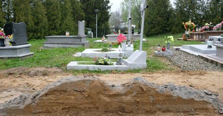 Ponad 100 polskich pomników może zostać zdelegalizowanych. To konsekwencja demontażu pomnika upamiętniającego UPA