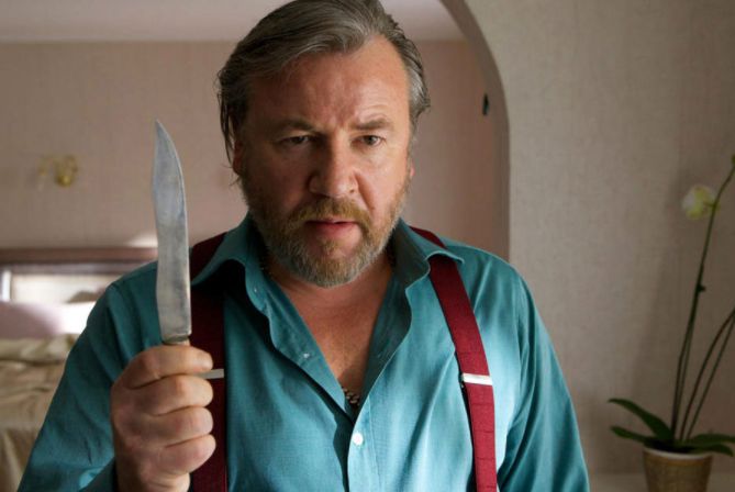 Ray Winstone wymierza sprawiedliwość w kryminale "Kochanek w szafie". Premiera w telewizji WP 15 grudnia [ZWIASTUN]