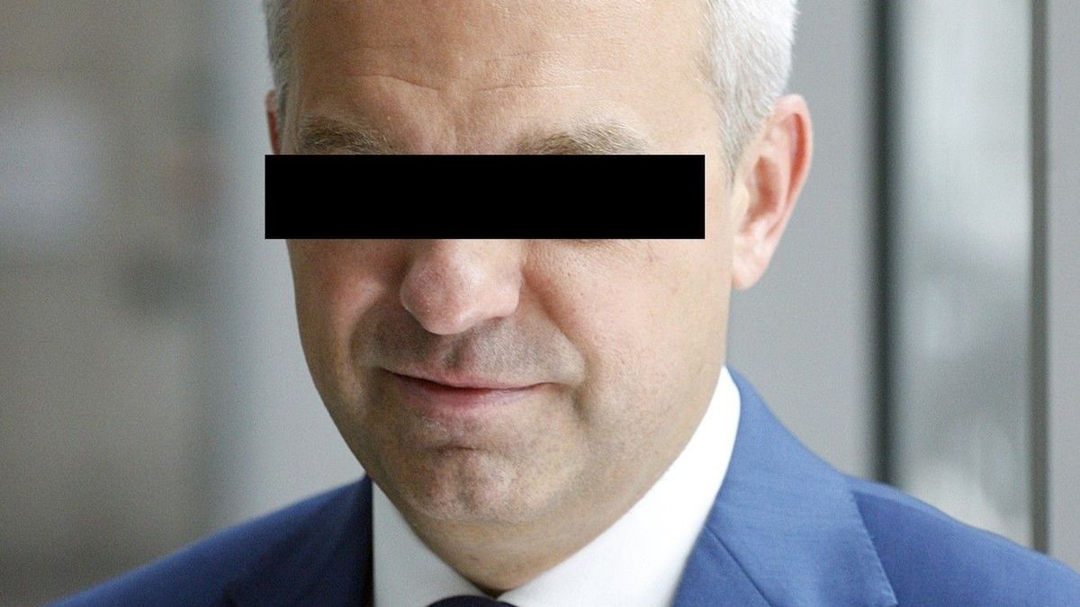 Były prezes Orlenu oraz dwie inne osoby z kierownictwa podejrzewani są o dopuszczenie się przestępstwa niegospodarności wobec spółki paliwowej.